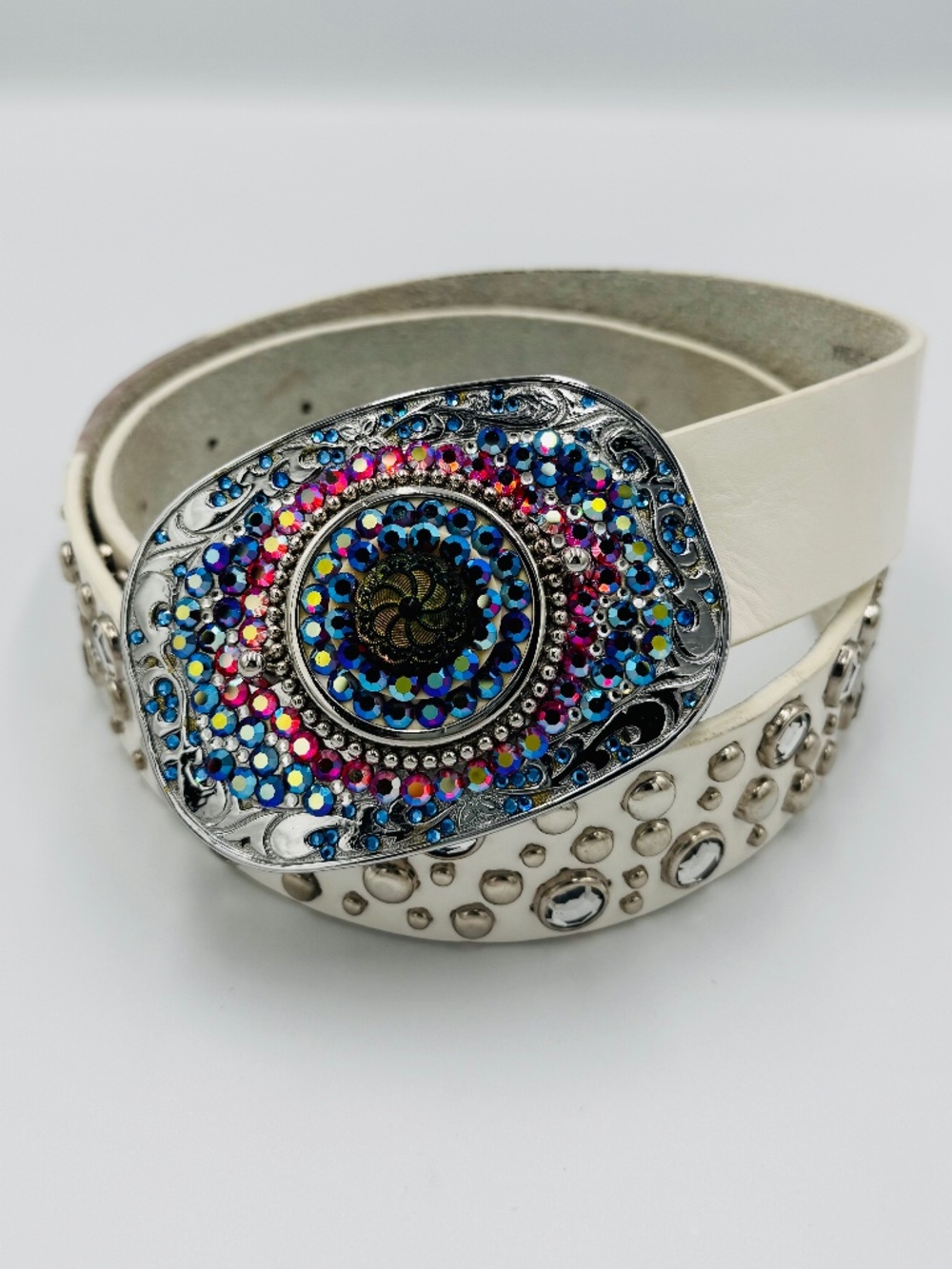 Mudd Leather Belt Women's M/L White Leather Bling Buckle Rhinestones Vintage Y2K